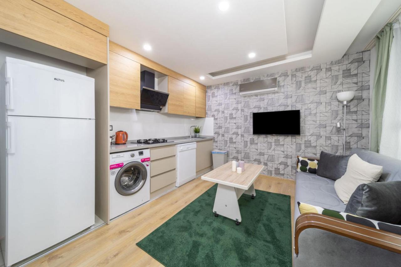 Modern And Cozy Apartment With Central Location And Balcony In Muratpasa, Antalya Bagian luar foto